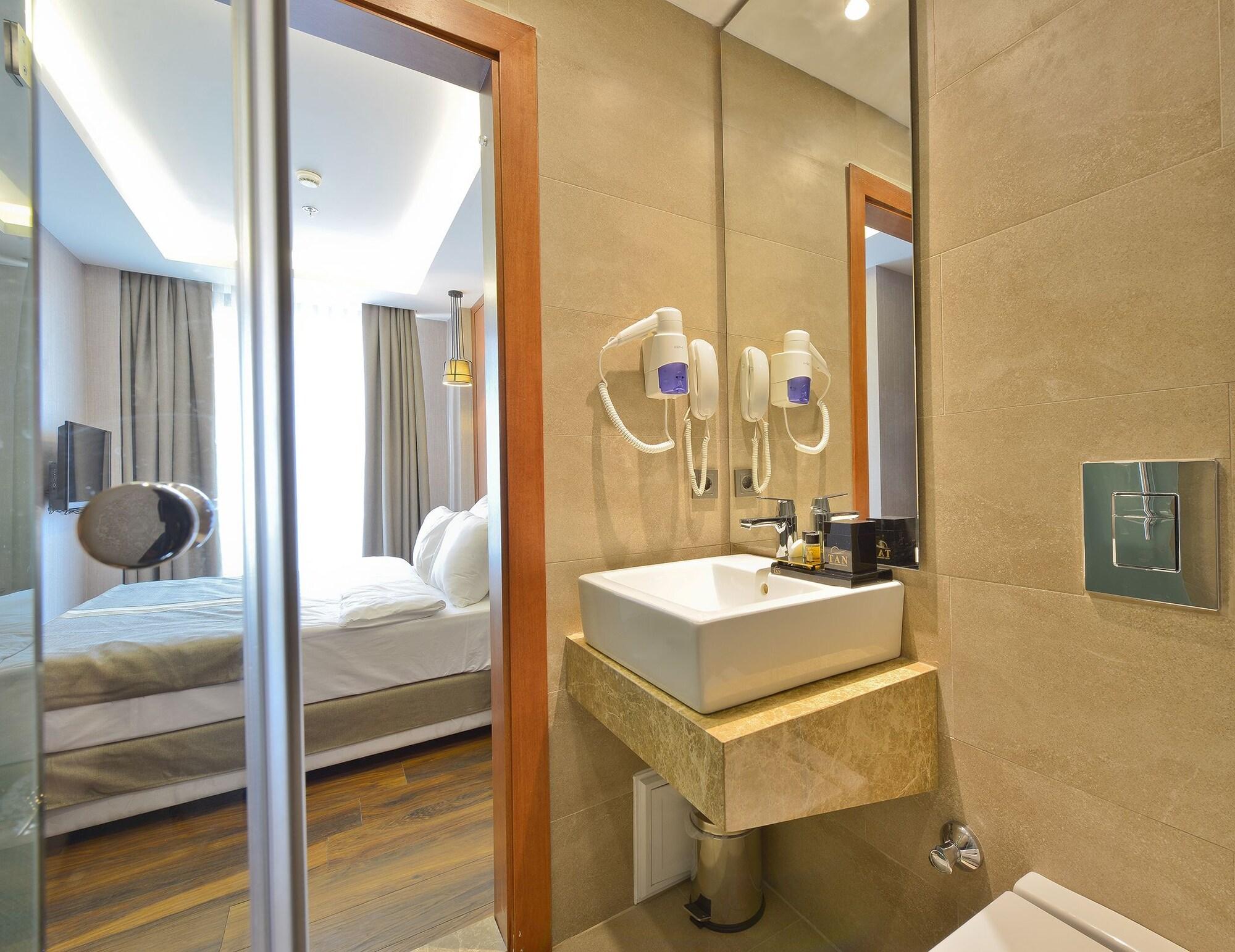 Blueway Hotel City İstanbul Dış mekan fotoğraf